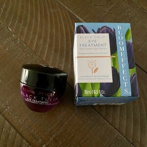 Bloomeffects Black Tulip Eye Treatment